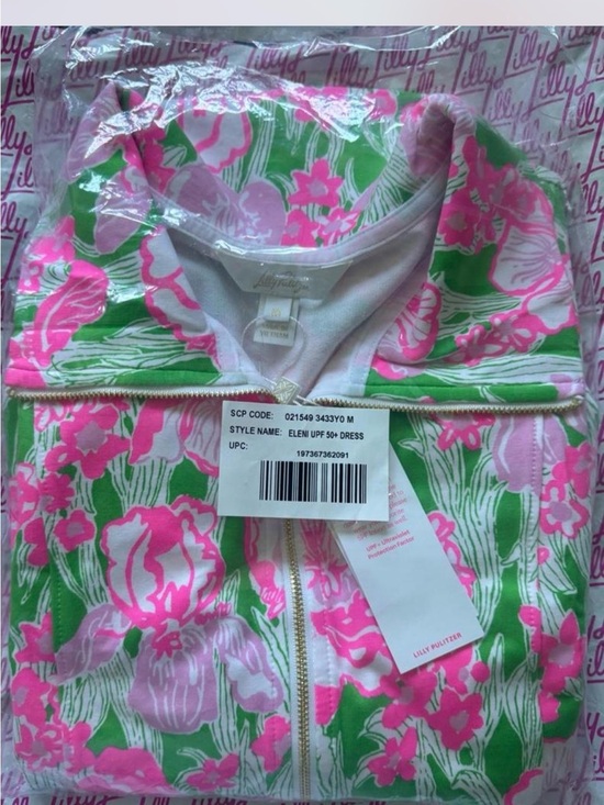 Lilly Pulitzer Dresses & Skirts - Lilly Pulitzer Pink & Green Floral Zip Dress